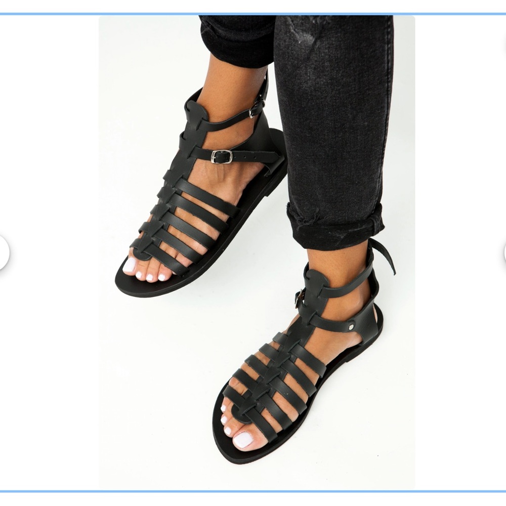 Aqua Strappy Black Gladiator Leather Sandals Sz 8.5 NWOT